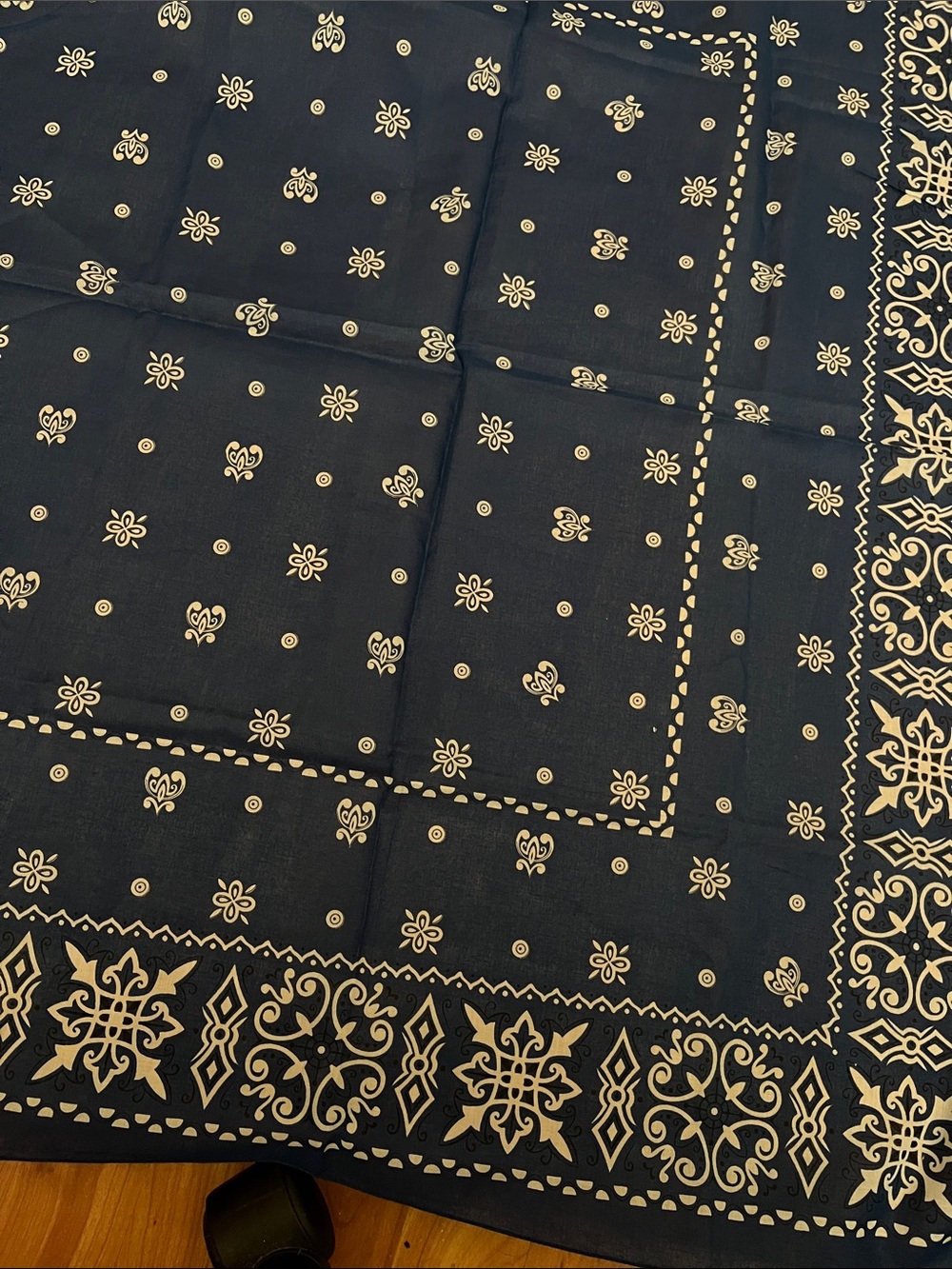 J Crew Navy blue Bandana Print Oversized Scarf Wrap - Picture 3 of 5